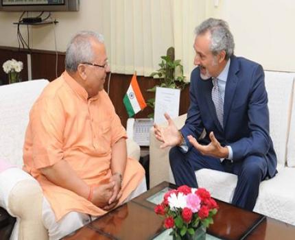 The Union Minister for Micro, Small and Medium Enterprises, Shri Kalraj Mishra met the Ambassador of Italy to India, Mr. Enzo Angeloni 