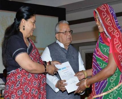 Shri Kalraj Mishra Hon'ble Minister launching social security schemes at Jaipur. Hon'ble Chief Minister of Rajasthan also present
